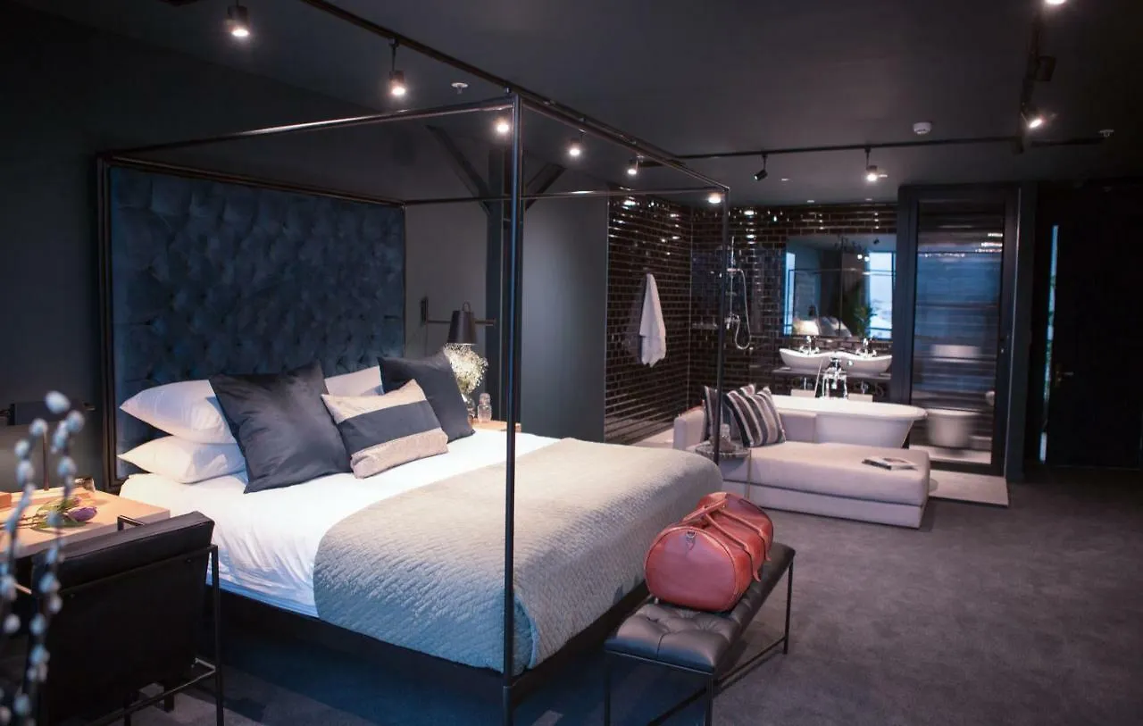 Cartel House Hotel On Loop ケープタウン